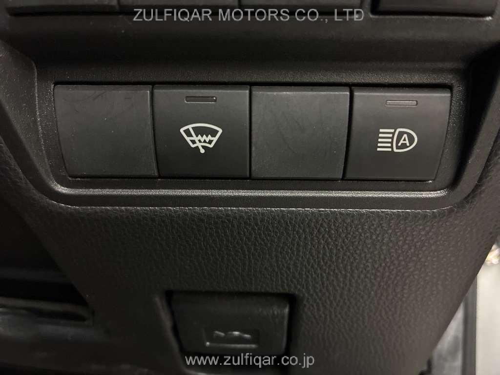 TOYOTA YARIS 2022 Image 12