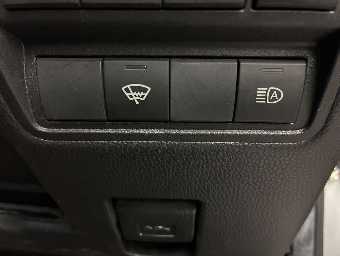 TOYOTA YARIS 2022 Image 12