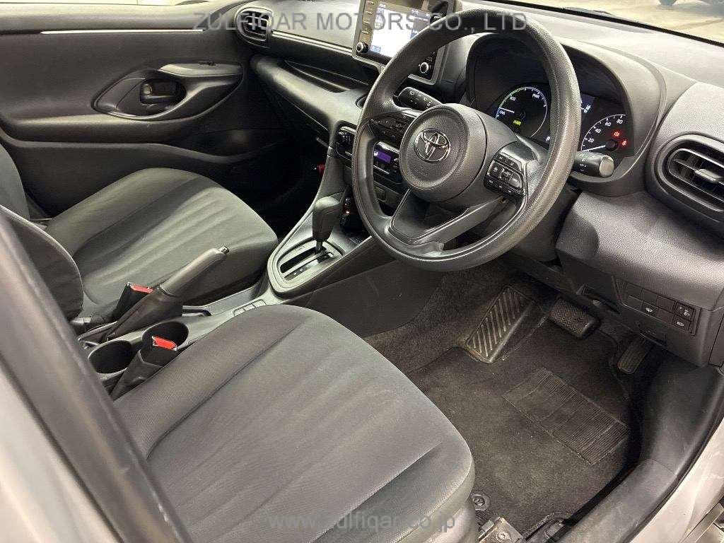 TOYOTA YARIS 2022 Image 5