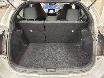 TOYOTA YARIS 2022 Image 8