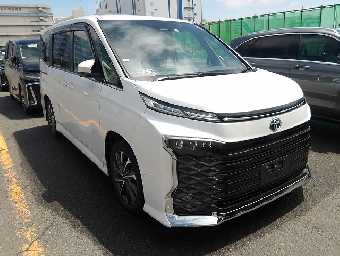 TOYOTA VOXY 2023 Image 1