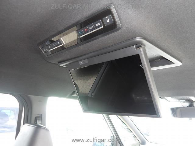 TOYOTA VOXY 2023 Image 12