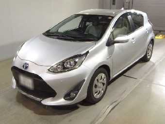 TOYOTA AQUA 2020 Image 1