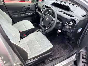 TOYOTA AQUA 2020 Image 5