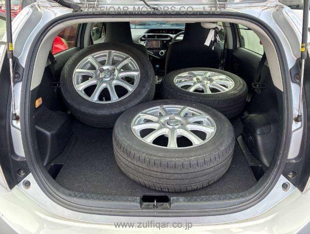 TOYOTA AQUA 2020 Image 8