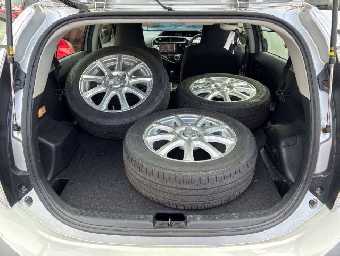 TOYOTA AQUA 2020 Image 8