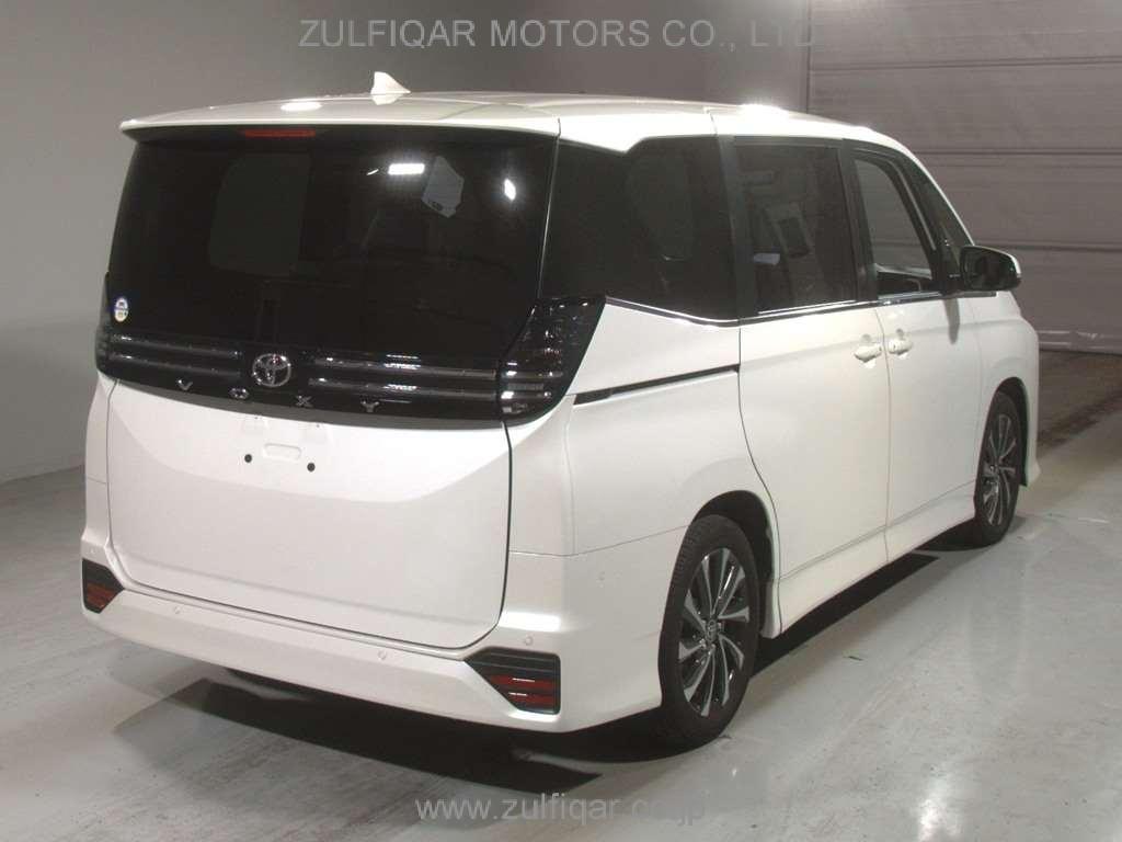TOYOTA VOXY 2023 Image 2
