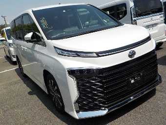 TOYOTA VOXY 2023 Image 1