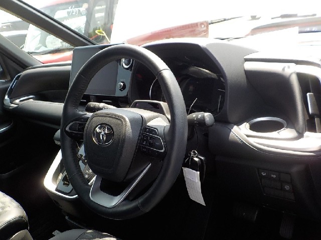 TOYOTA VOXY 2023 Image 23