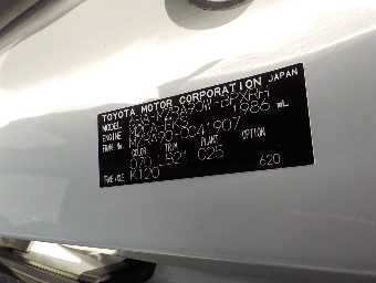 TOYOTA VOXY 2023 Image 14