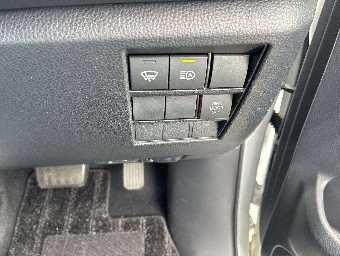 TOYOTA VOXY 2023 Image 10