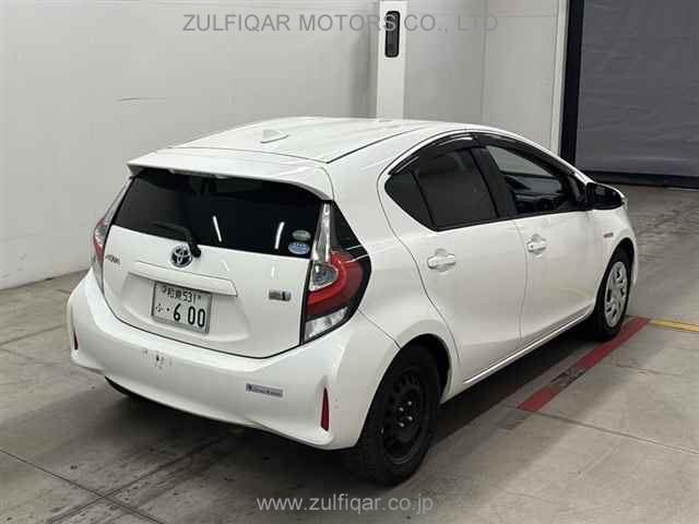 TOYOTA AQUA 2018 Image 5