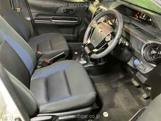 TOYOTA AQUA 2018 Image 7