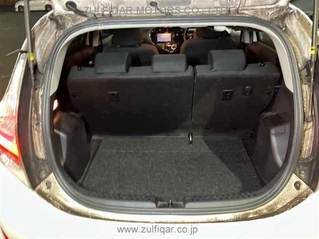 TOYOTA AQUA 2018 Image 10