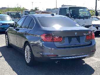 BMW 3 SERIES 2014 Image 4