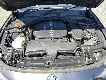 BMW 3 SERIES 2014 Image 9