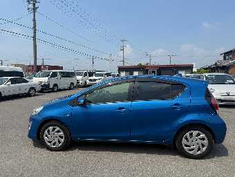 TOYOTA AQUA 2015 Image 1
