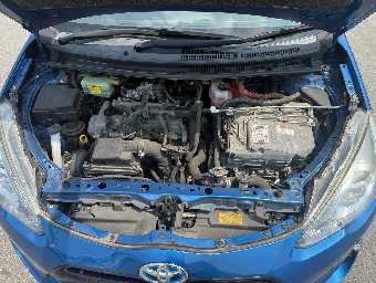 TOYOTA AQUA 2015 Image 11