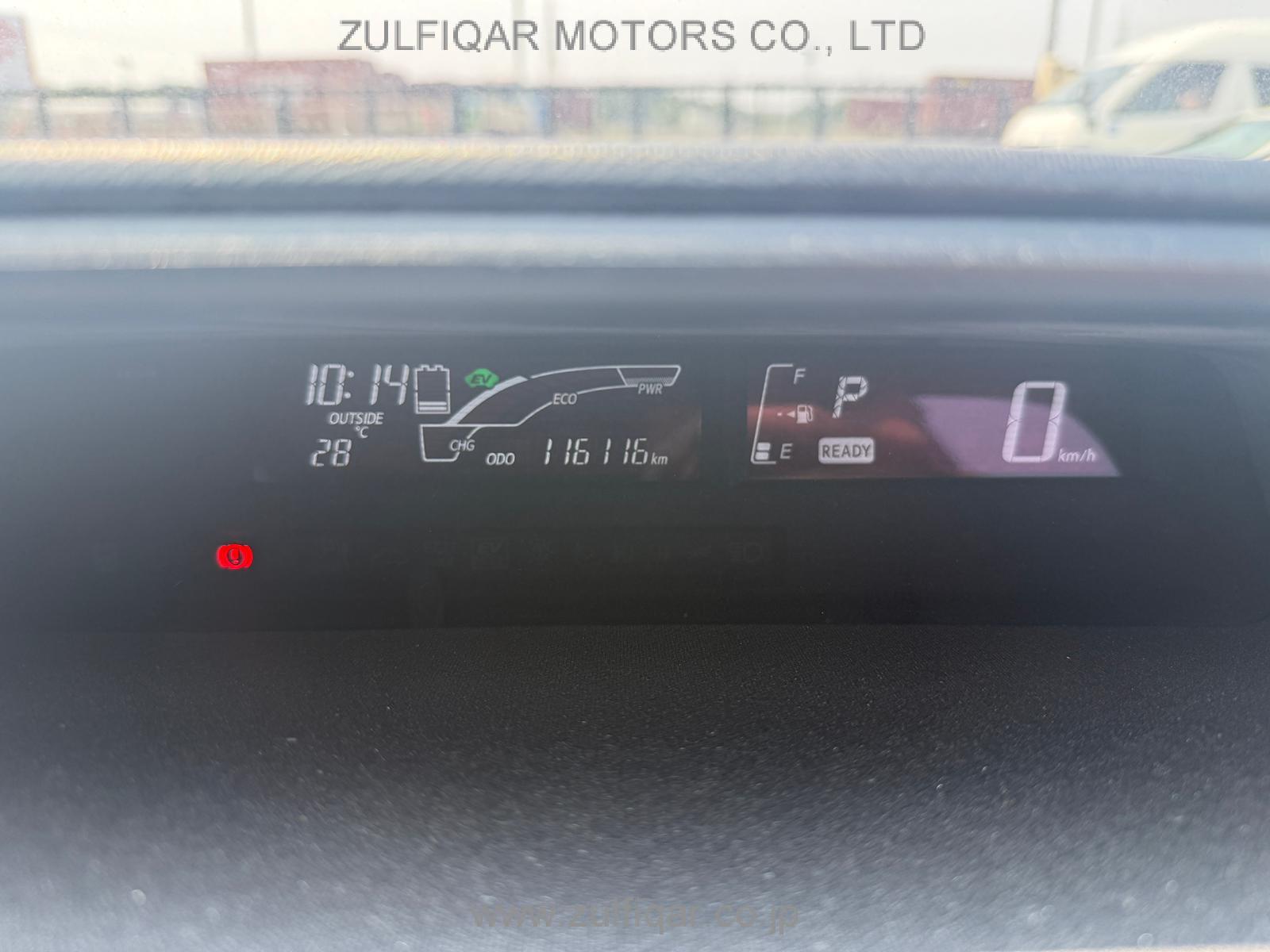 TOYOTA AQUA 2015 Image 6
