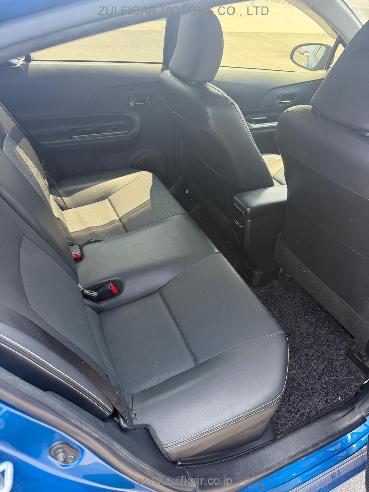 TOYOTA AQUA 2015 Image 8