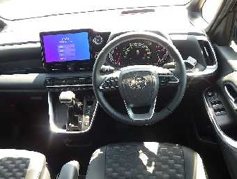 TOYOTA VOXY 2023 Image 5