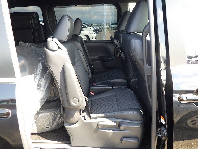 TOYOTA VOXY 2023 Image 27