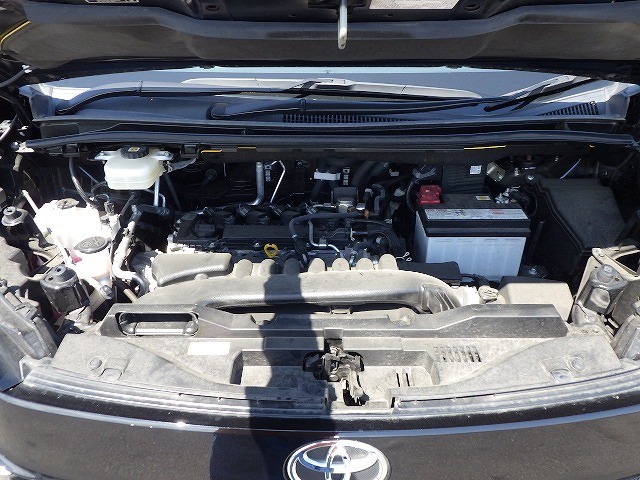 TOYOTA VOXY 2023 Image 31