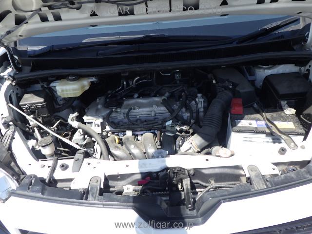 TOYOTA VOXY 2021 Image 12