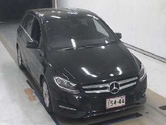 MERCEDES BENZ B CLASS 2015 Image 1