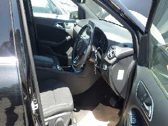 MERCEDES BENZ B CLASS 2015 Image 9