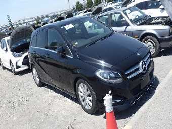 MERCEDES BENZ B CLASS 2015 Image 2