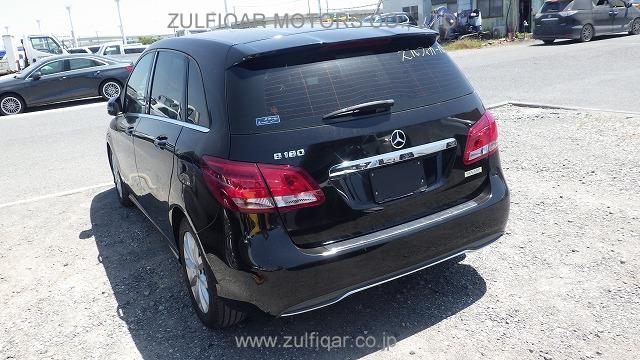 MERCEDES BENZ B CLASS 2015 Image 7