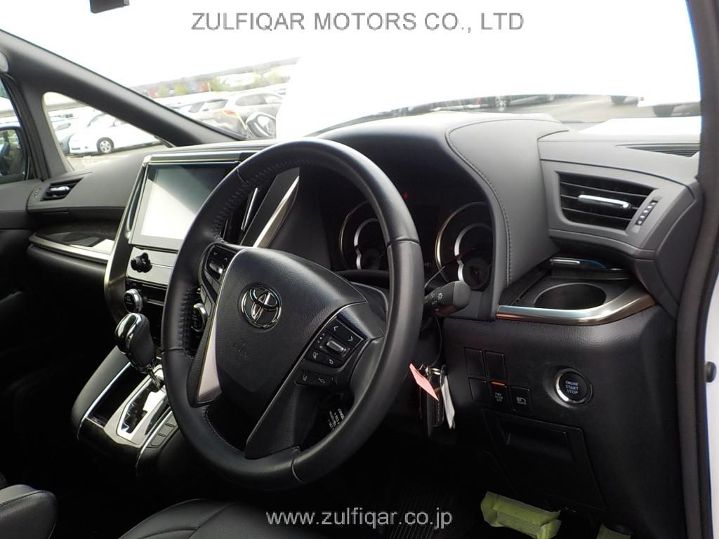 TOYOTA ALPHARD 2022 Image 5
