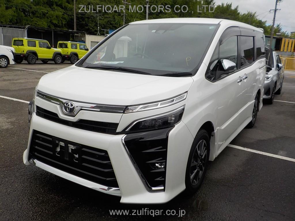 TOYOTA VOXY 2021 Image 2