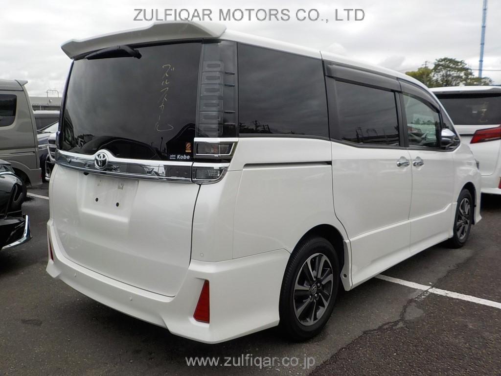 TOYOTA VOXY 2021 Image 3