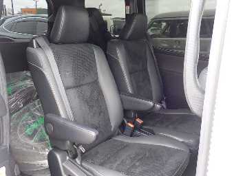 TOYOTA VOXY 2021 Image 8