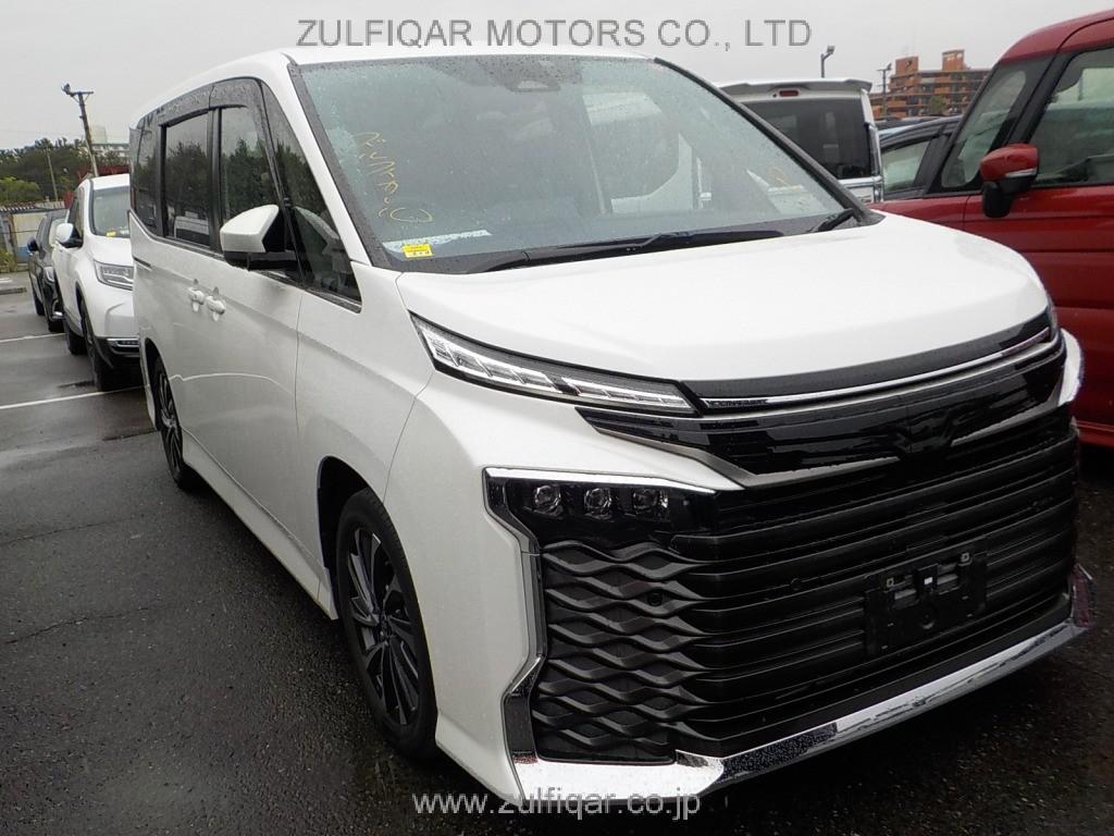 TOYOTA VOXY 2023 Image 1