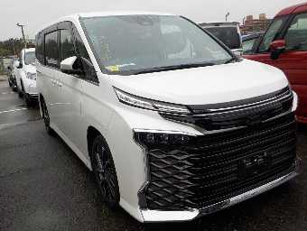 TOYOTA VOXY 2023 Image 1