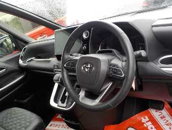 TOYOTA VOXY 2023 Image 5