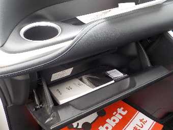 TOYOTA VOXY 2023 Image 8