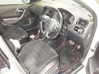 VOLKSWAGEN POLO 2014 Image 3