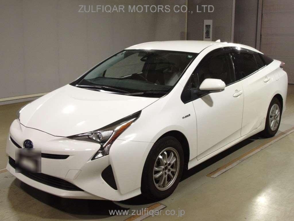 TOYOTA PRIUS 2018 Image 1