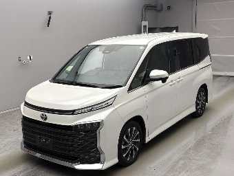 TOYOTA VOXY 2023 Image 1