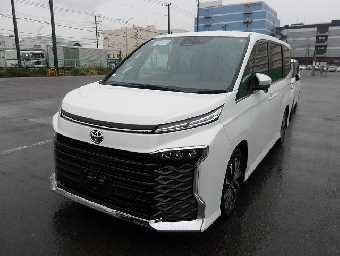 TOYOTA VOXY 2023 Image 2