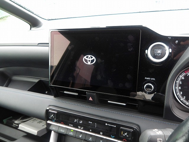 TOYOTA VOXY 2023 Image 25