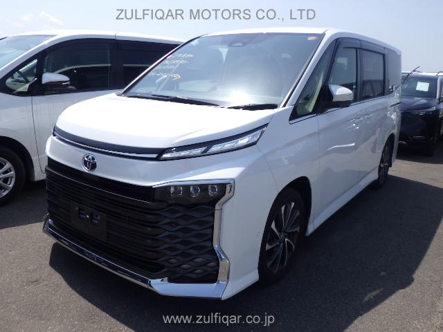 TOYOTA VOXY 2024 Image 2