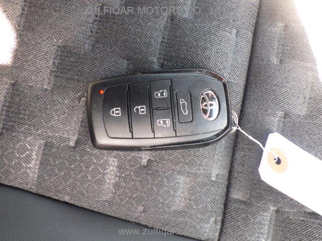 TOYOTA VOXY 2024 Image 6