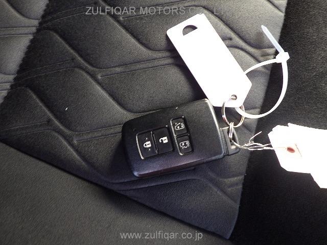 TOYOTA ALPHARD 2022 Image 6