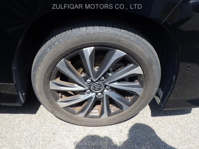 TOYOTA VOXY 2023 Image 11