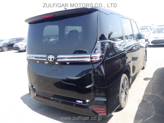 TOYOTA VOXY 2023 Image 4